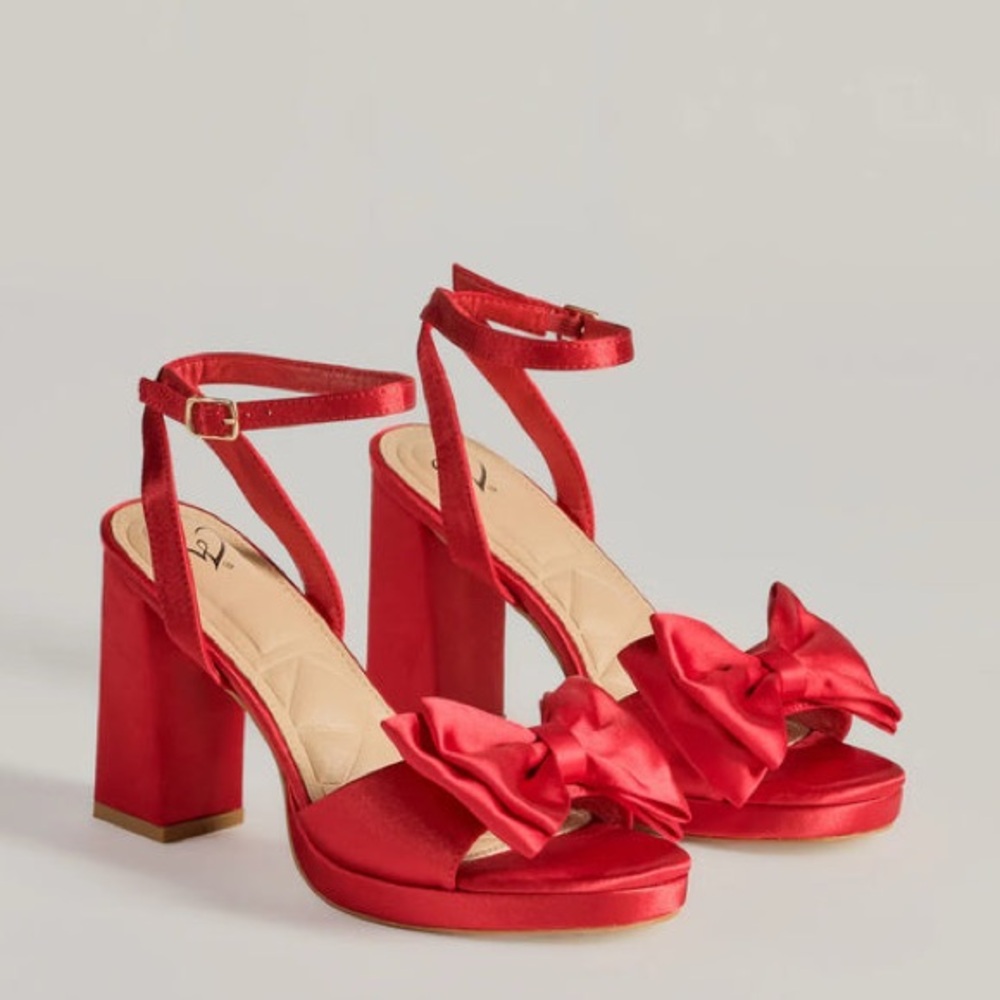 WINDSOR ICON ERA SATIN BOW STRAP PLATFORM HEELS